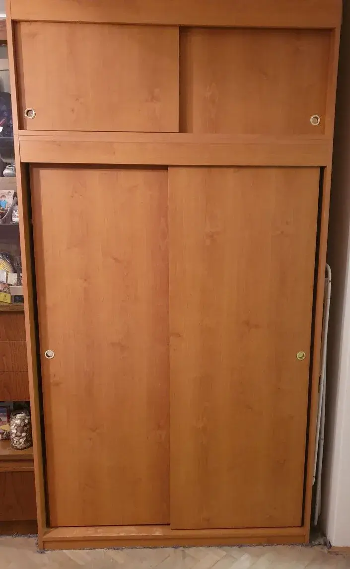 Tři skříně + komoda