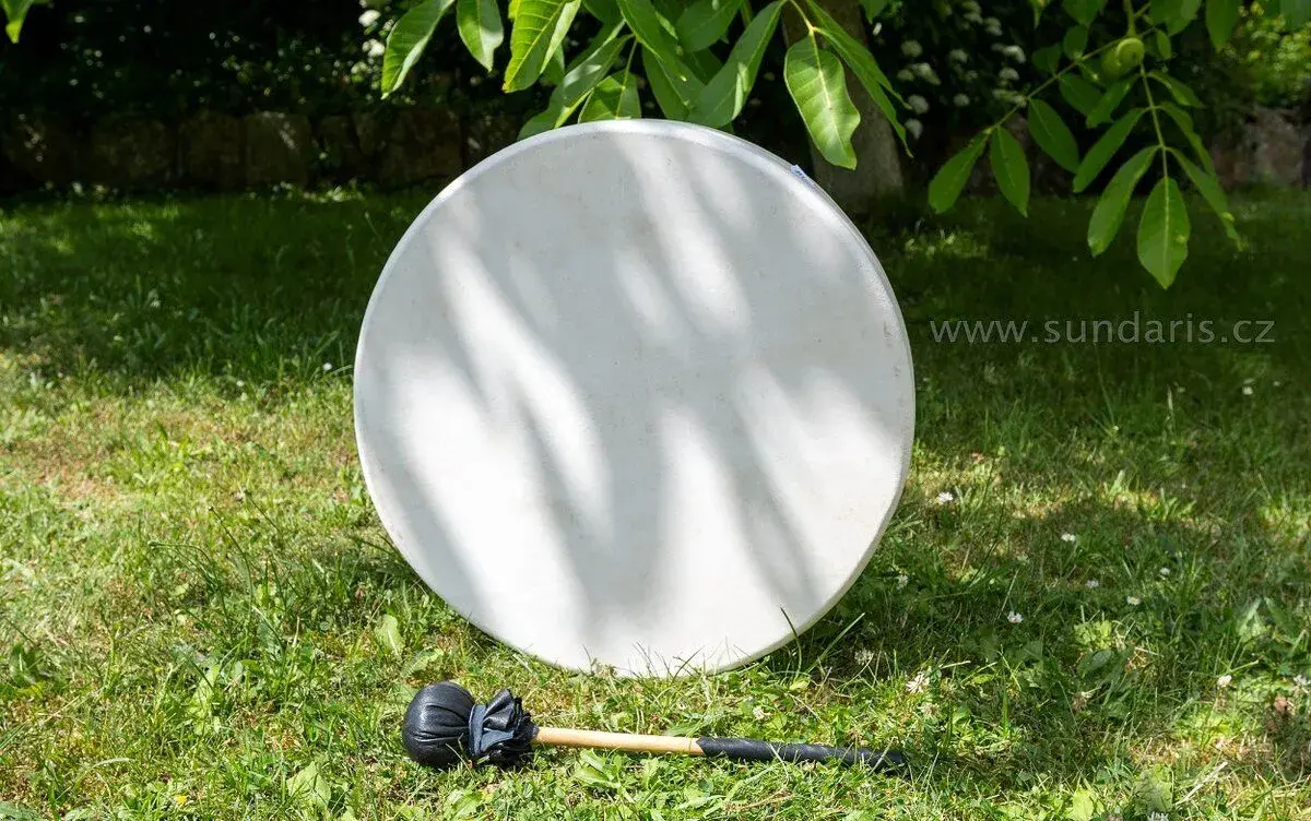 Šamanský buben Sundaris 40 cm – ruční výroba, kozí kůže