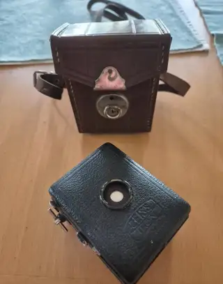 Zeiss Ikon Box Tengor