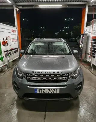 Land Rover Discovery – 2015, 15 000 km