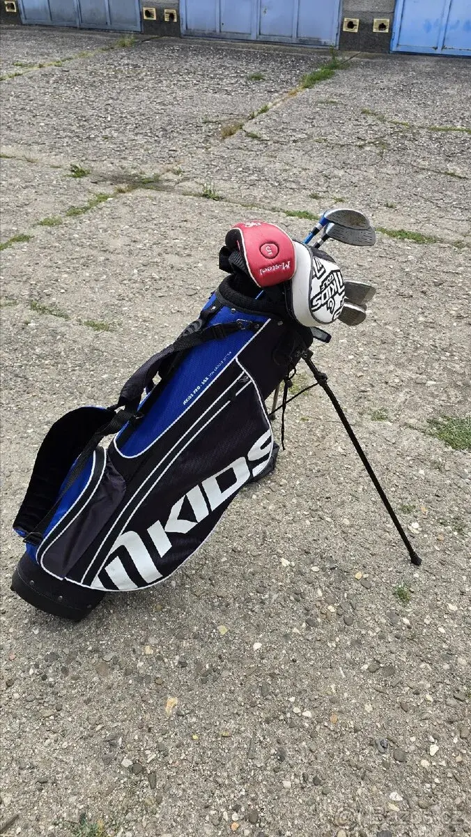 Dětskou golfovou sadu