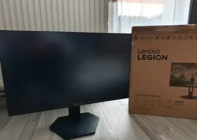 Herní monitor - Lenovo Legion 27-10