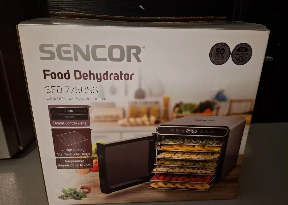 Sušička na ovoce Sencor SFD 7750SS (nová)