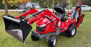 2018 MASSEY FERGUSON GC1710 TLB
