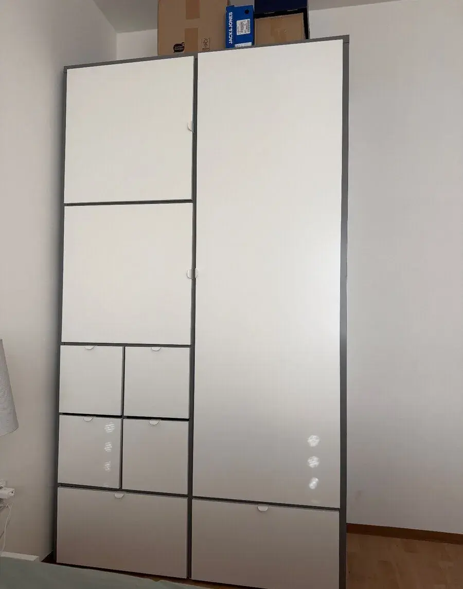 IKEA - šatní skříň