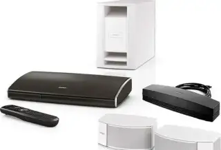 BOSE Lifestyle 235 Series III - bílé + stojany BOSE UFS-20
