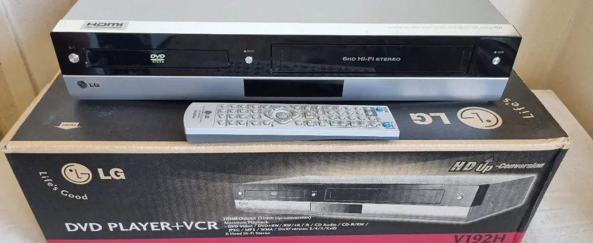 LG V192H VIDEO/DVD DÁLKOVÉ OVL, KRABICE