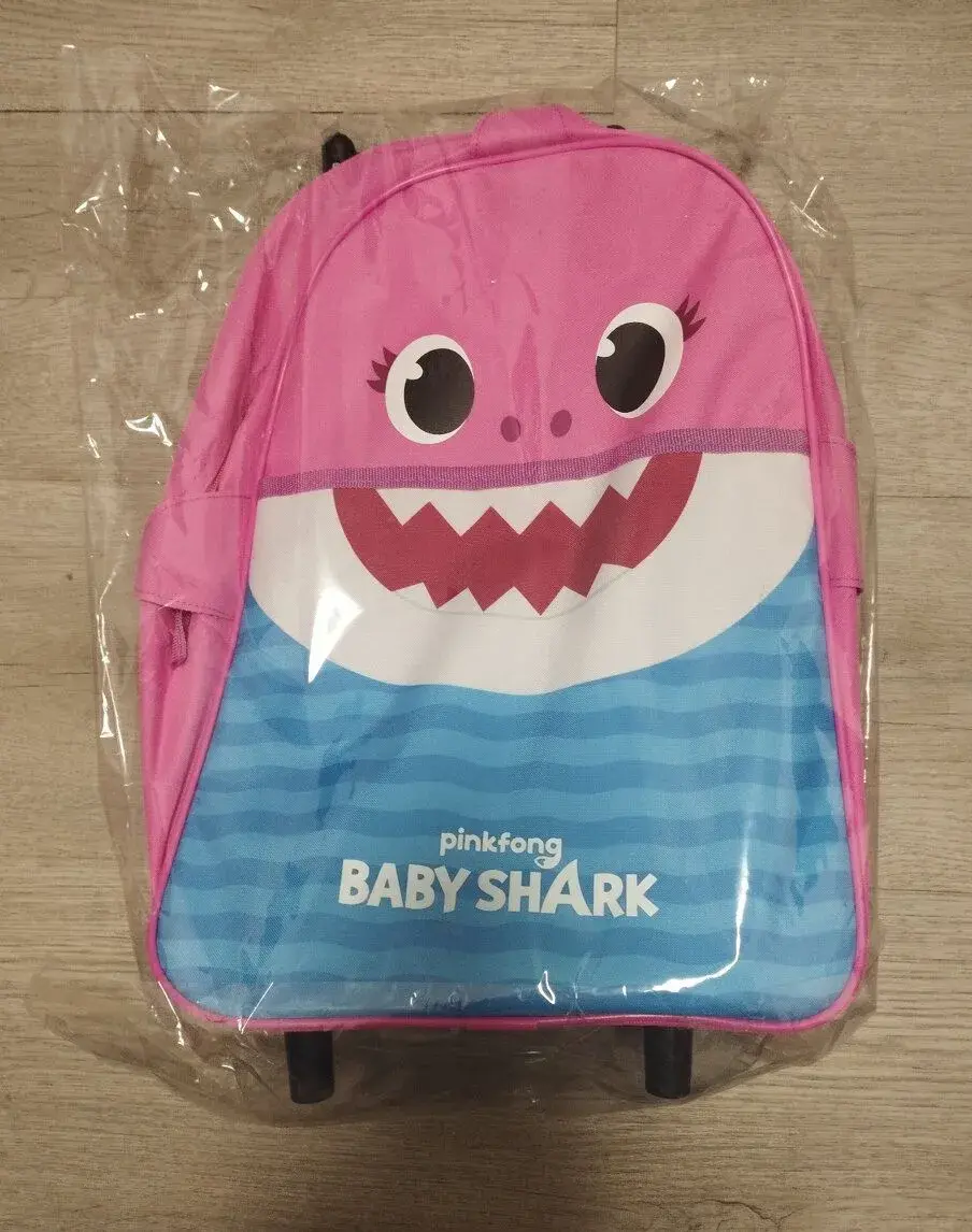 Dětský kufr na kolečkách Baby Shark pink
