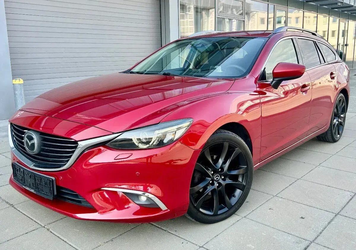 Mazda – 2015, 194 831 km