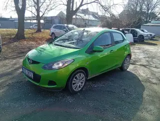 Mazda – 2009, 90 000 km
