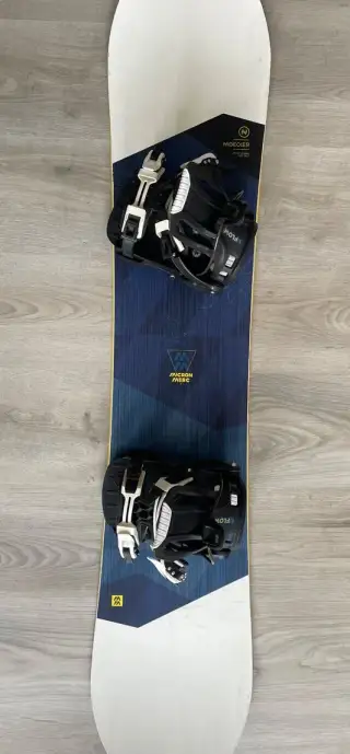 Snowboard Nidecker 135cm s vazanim