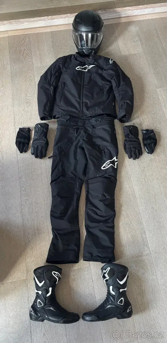 Kompletní moto výbava Alpinestars + helma Caberg