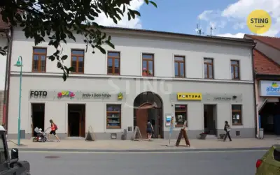 Pronájem kanceláře v I.patře, 136520