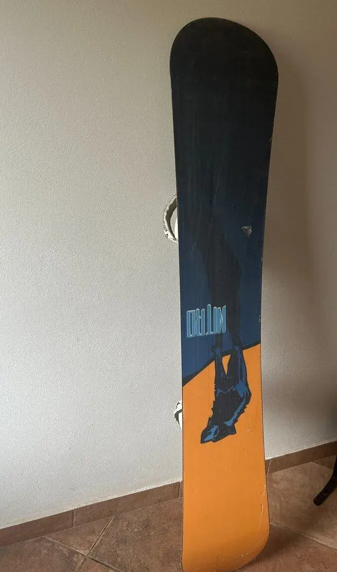 Snowboard