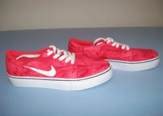 Sportovní obuv dětská NIKE SB - č. 35,5