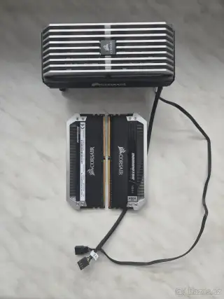 Corsair Dominator Platinum (2x8GB) DDR4 4000MHz+RGB chladič