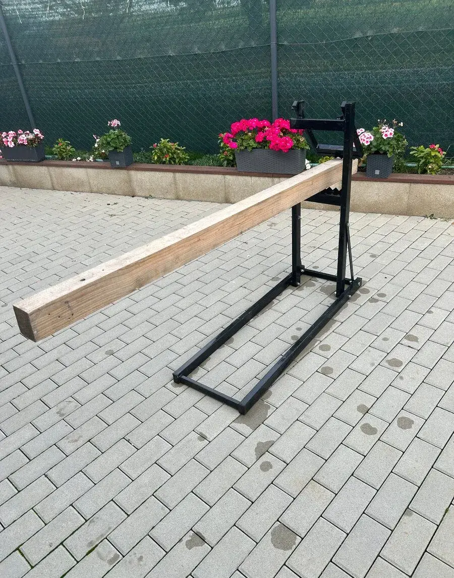 stojan (koza) na řezání dřeva
