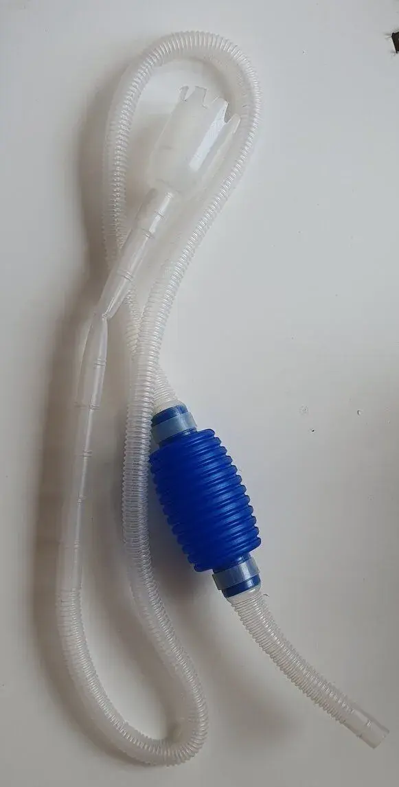 Odsávačka na dno akvária