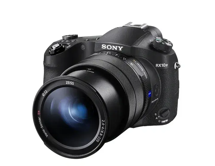 Sony Cyber-shot DSC-RX10 IV bezzrcadlovka + příslušenství