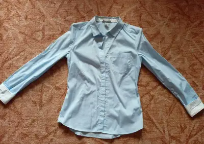 Dámská košile, H&M, velikost 36, bledě modrá barva