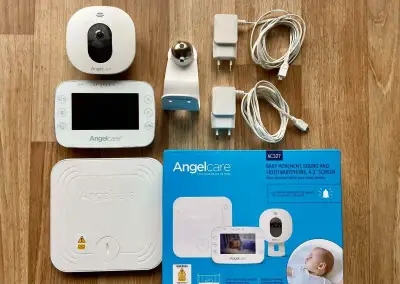 CHŮVIČKA ANGELCARE + MONITOR DECHU