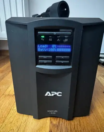 APC Smart-UPS 1500