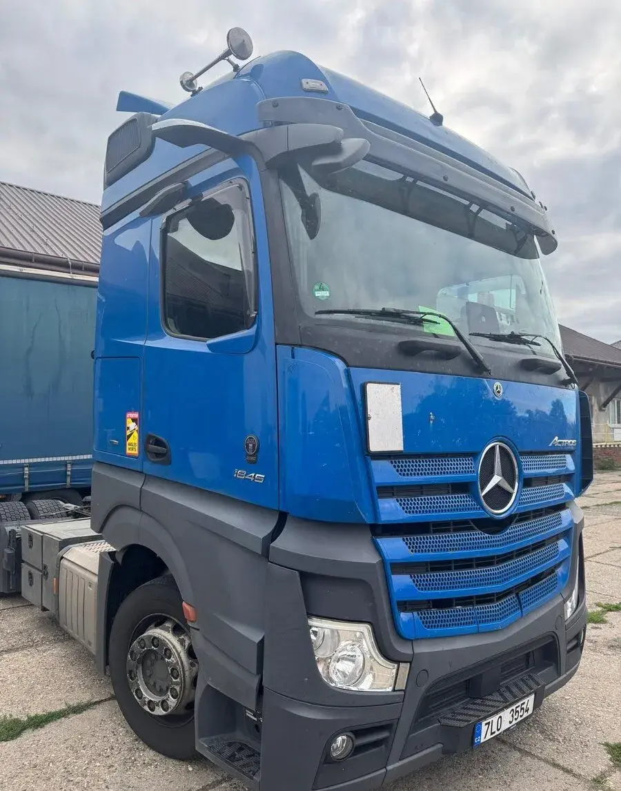 Mercedes-Benz – 2020, 550 000 km