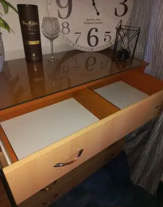 Velká komoda se šuplíky