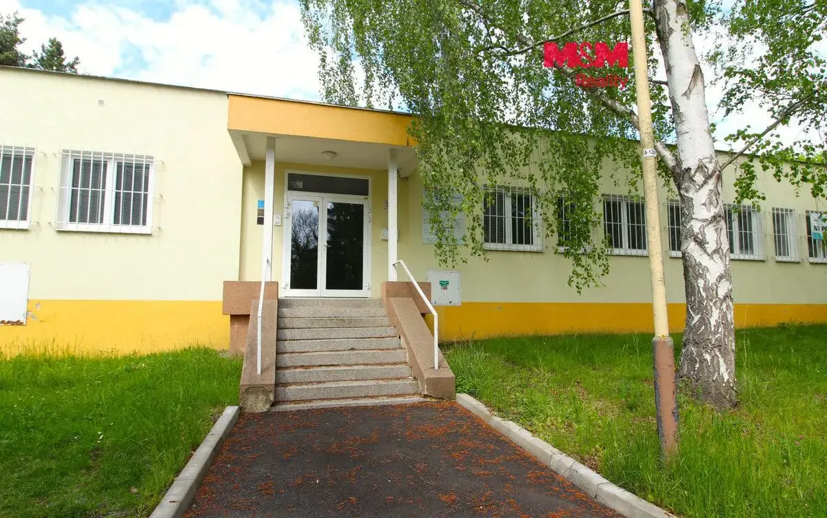 Pronájem kanc. prostoru 215 m² v České Lípě, ul. Bendlova