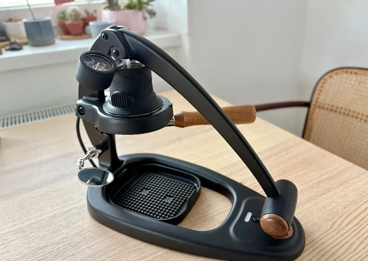Flair 58 Plus 2 + Travel Case