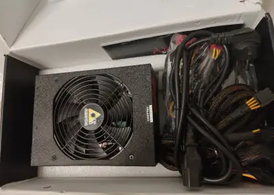 Zdroj PC CHIEFTEC 1350W