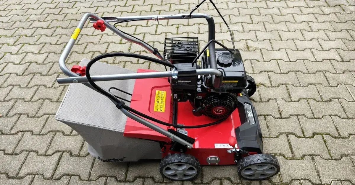 Benzínový provzdušňovač / vertikutátor HECHT 5645 (2 v 1)