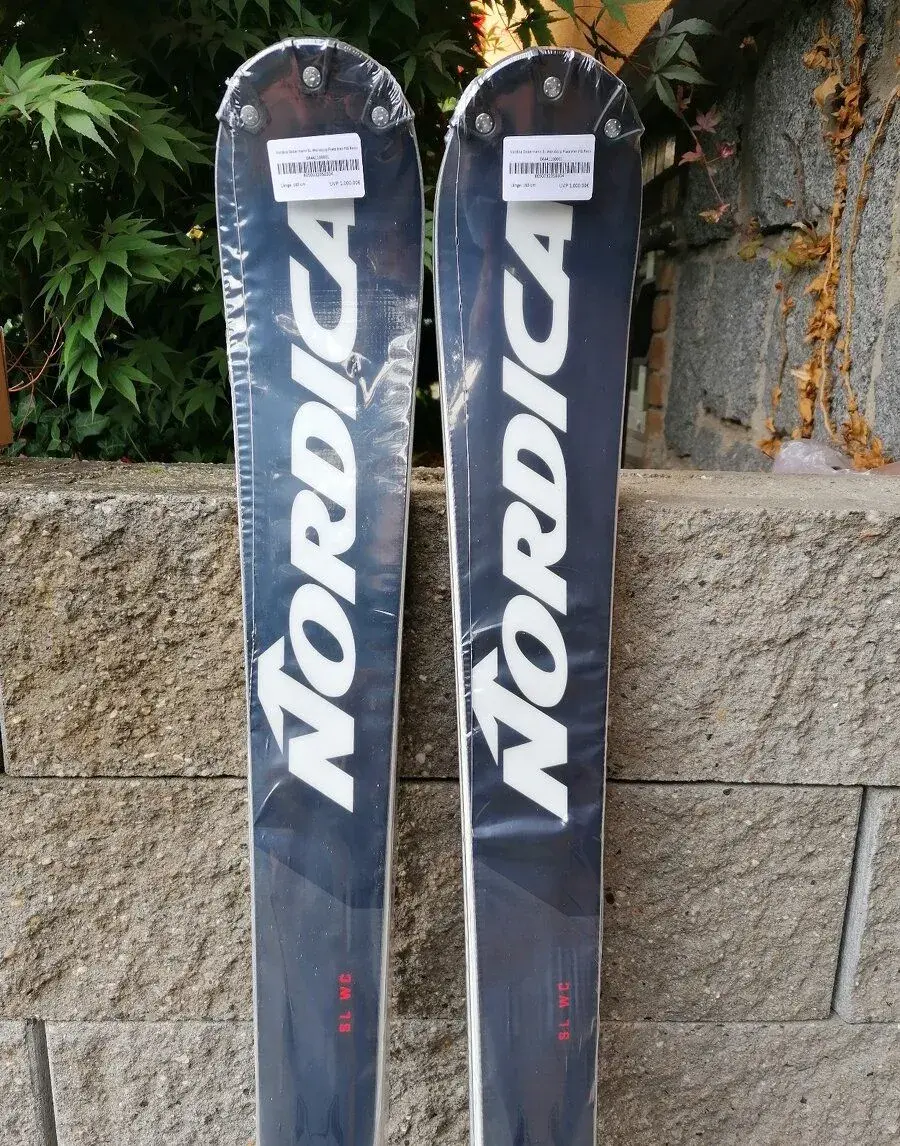 NORDICA DOBERMANN SL WC FIS M 165cm. Model 2025/2026