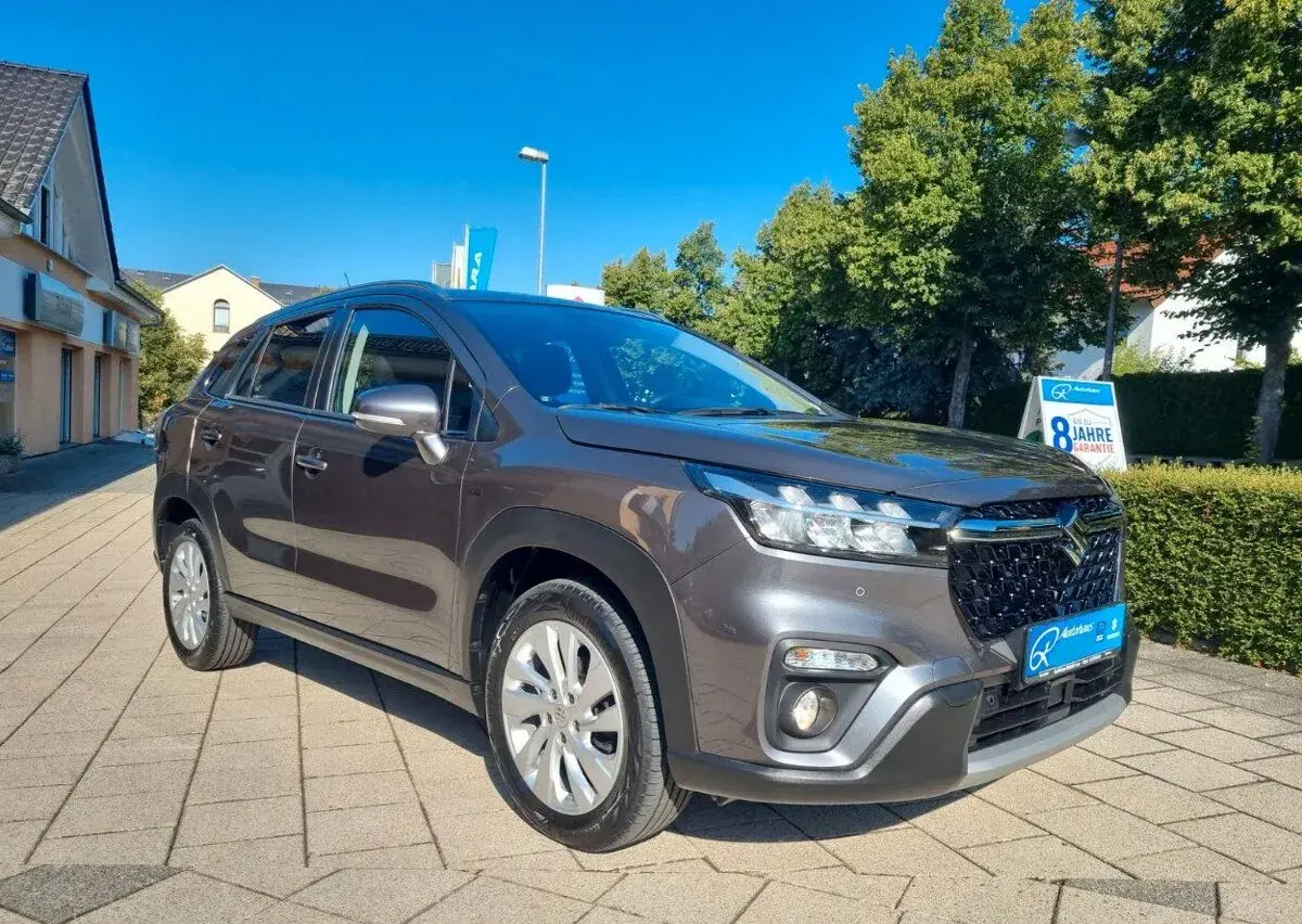 Suzuki S-Cross – 2023, 41 500 km