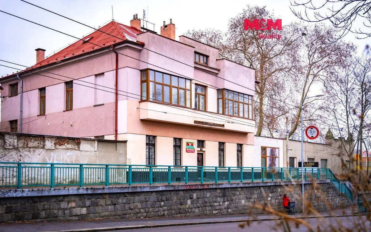 Pronájem skladu, 150 m², Pardubice, ul. Jana Palacha