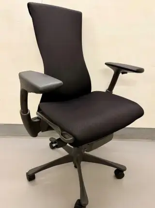 Kancelářská židle Herman Miller Embody - záruka