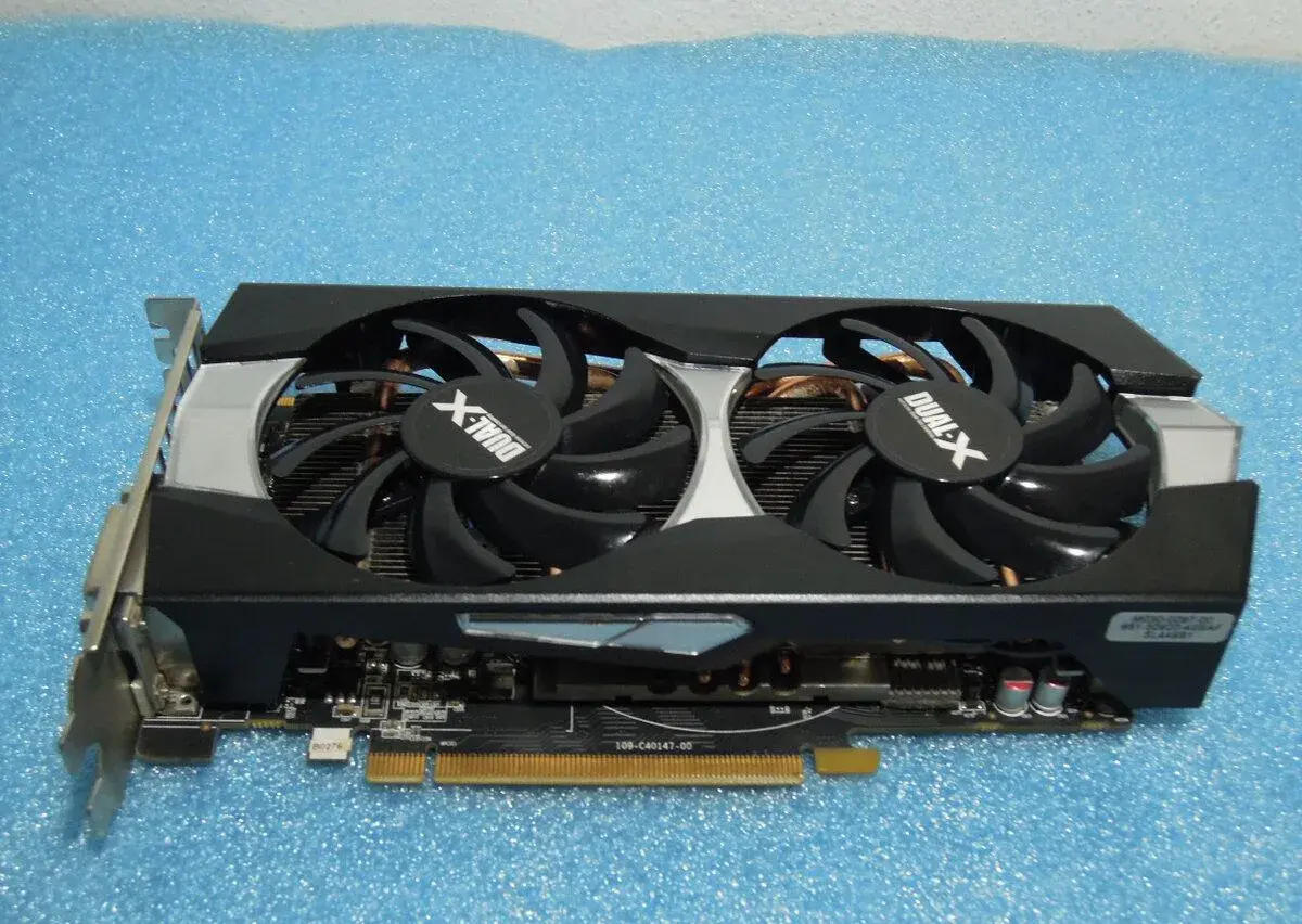 Základní Herní Grafika Sapphire Dual-X R9 270X OC 2GB