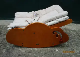 Detske lehatko a houpačka