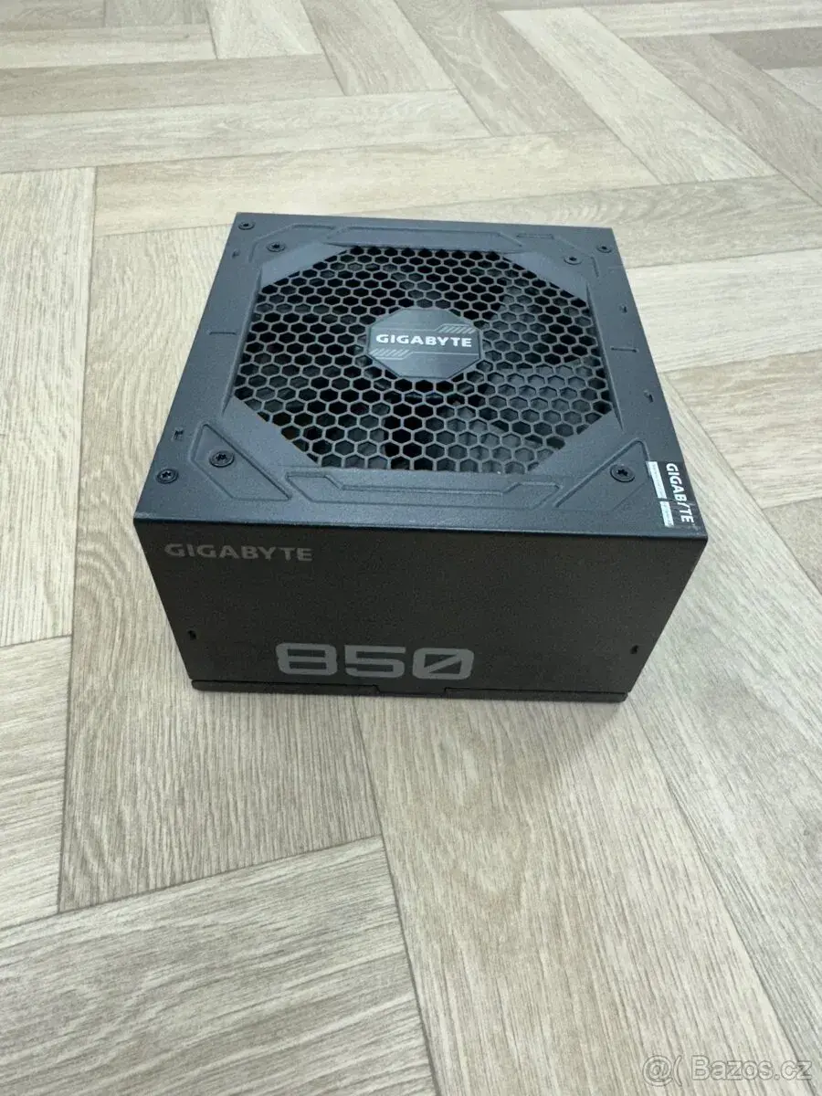 Gigabyte P850GM 850W 80+ Gold – modulární zdroj