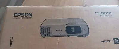 Projektor Canon LV8310