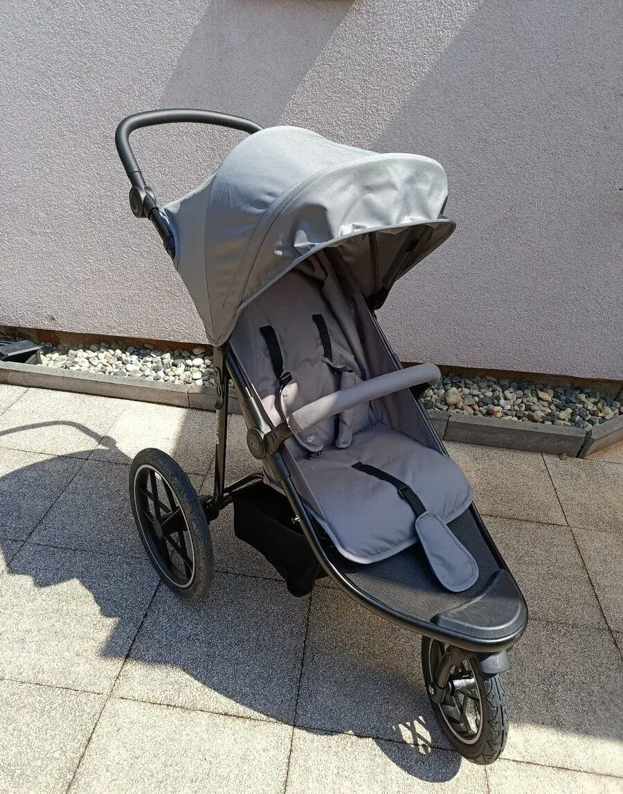 Sportovní kočárek Kinderkraft Helsi2 Grey