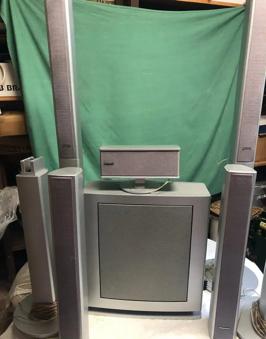 Reproduktory Panasonic