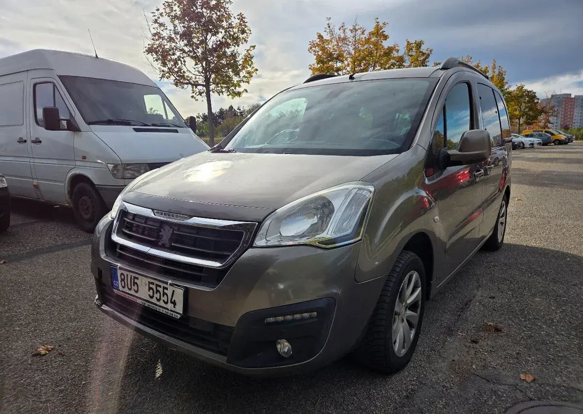 Peugeot Partner – 2015, 163 000 km
