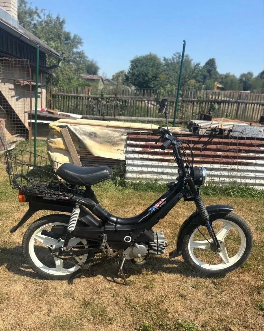 Manet Korado 2 kW (2000)