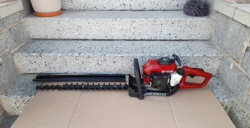 Benzínové nůžky na živý plot Einhell GC-PH 2155