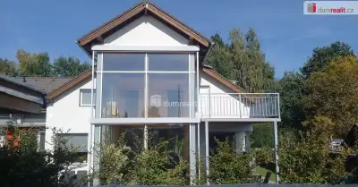Prodej bytu 4+kk, garáž, stání, balkon, České Vrbné, České B