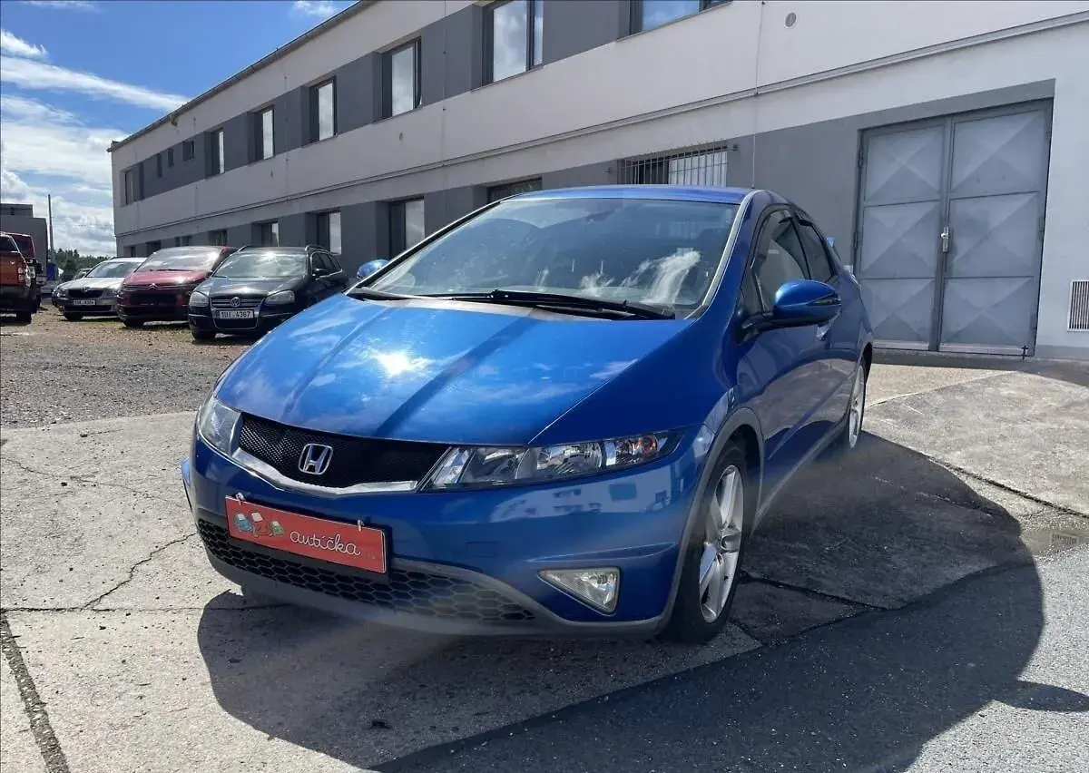 Honda Civic – 286 653 km