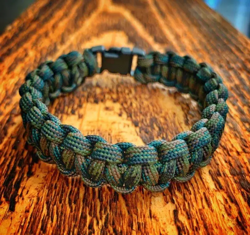 Paracord náramek - woodland