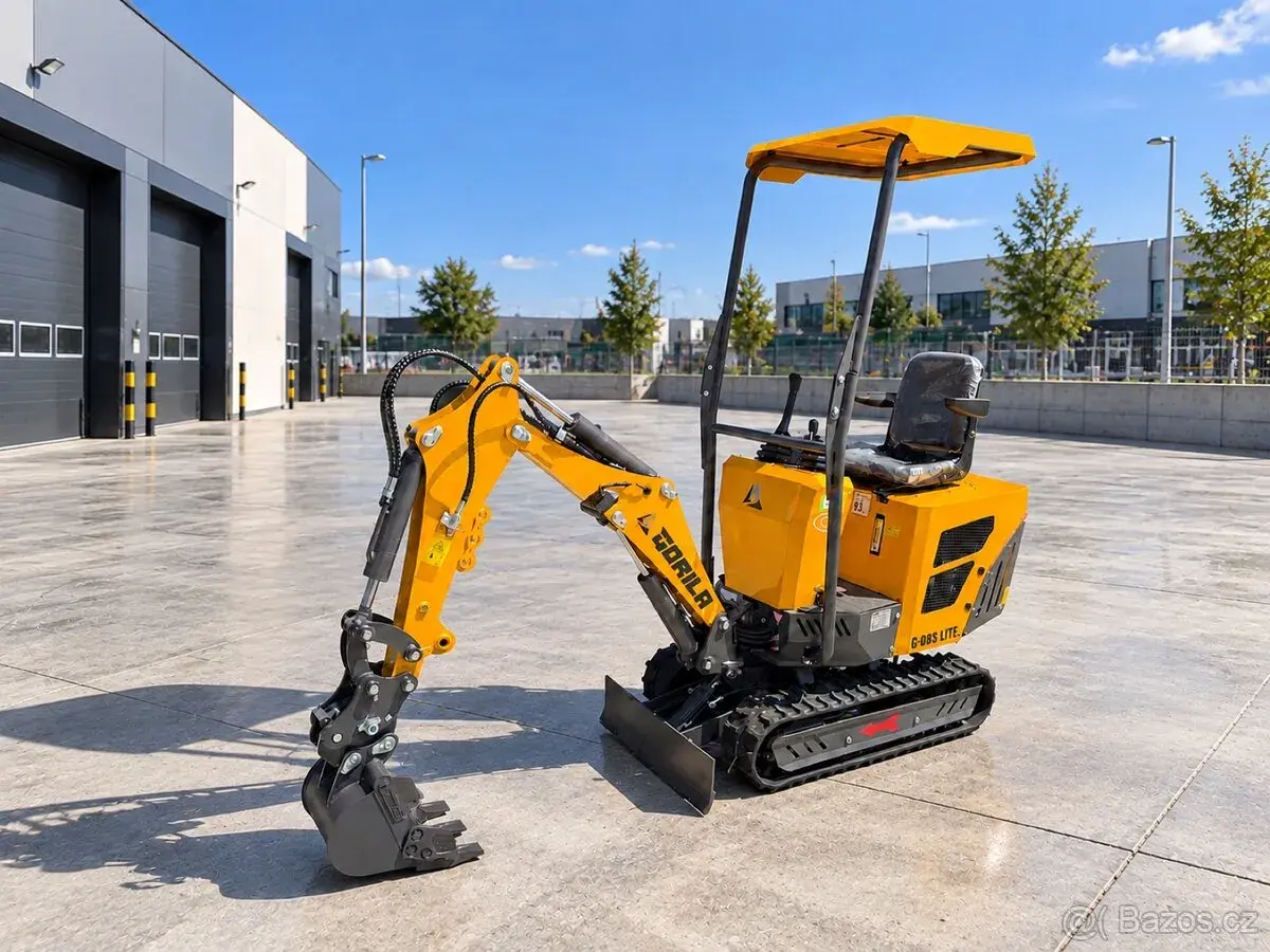 Minibagr GA08 - 800kg k odběru