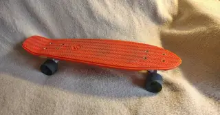 Oxelo Big Yamba 120 Cruiser plastový skateboard